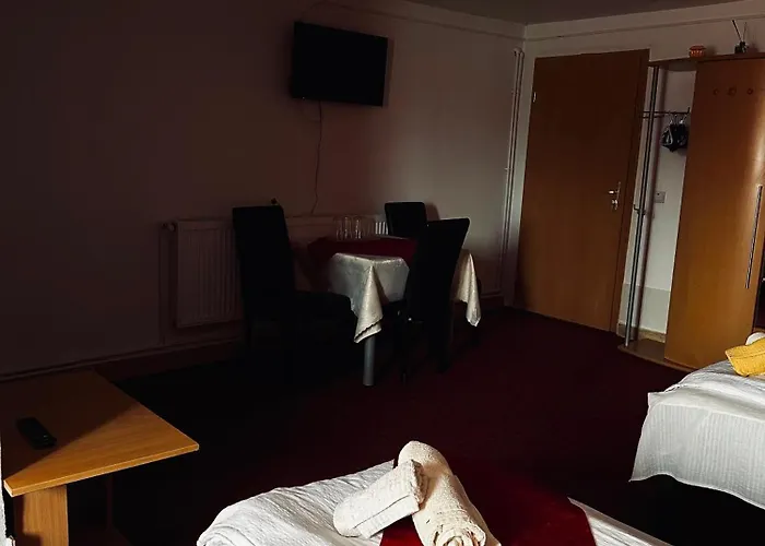 Hotel Mya